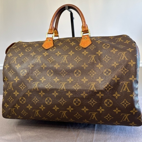 Louis Vuitton Large Monogram Speedy 40 Boston Bag. Discontinued Style! - Picture 2 of 15